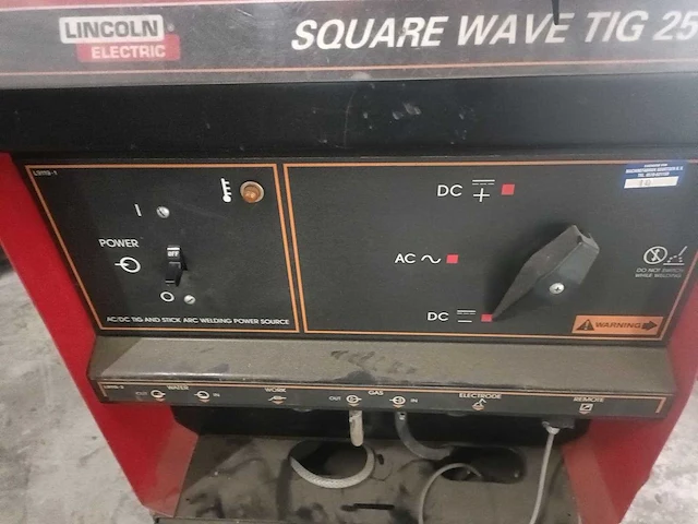 Lincoln electric - square wave tig 255 - lasapparaat - afbeelding 9 van  10