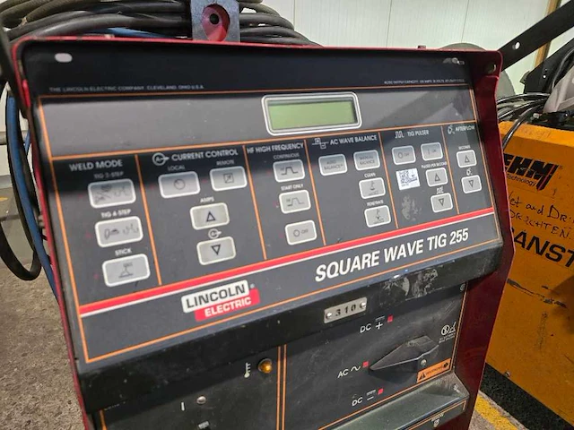 Lincoln electric - square wave tig 255 - tig-lasmachine - afbeelding 3 van  7