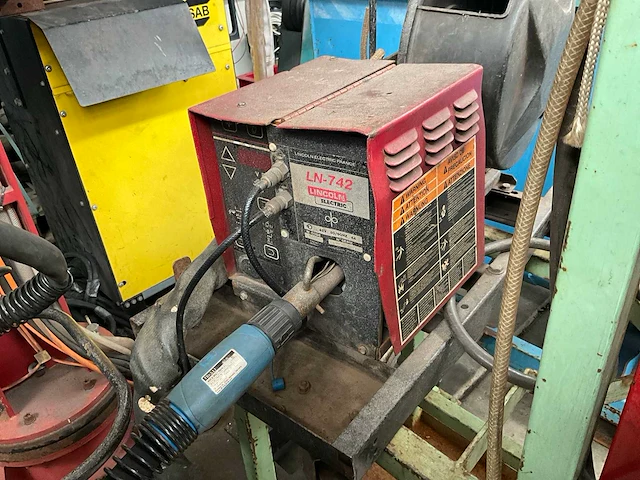 Lincoln electric cv400-i mig lasapparaat - afbeelding 6 van  7