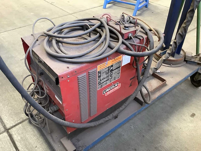 Lincoln electric cv400-l lasapparaat - afbeelding 6 van  7