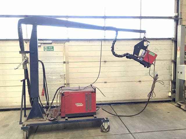 Lincoln electric cv400-l lasapparaat - afbeelding 1 van  8