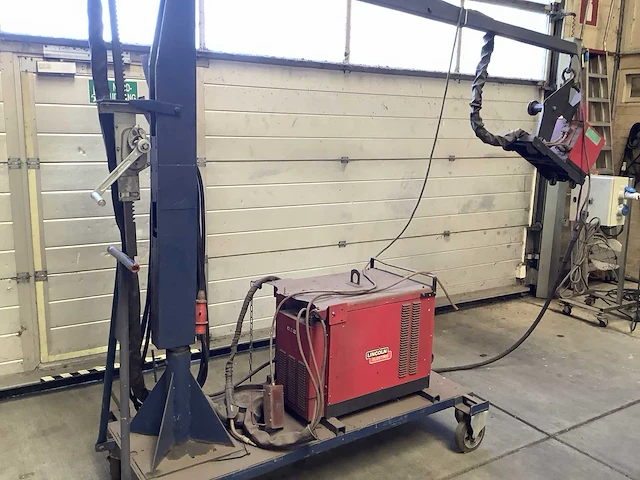 Lincoln electric cv400-l lasapparaat - afbeelding 2 van  8