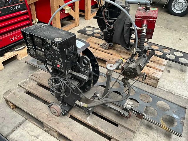 Lincoln electric lt7 tractor geautomatiseerde lastractor - afbeelding 4 van  6