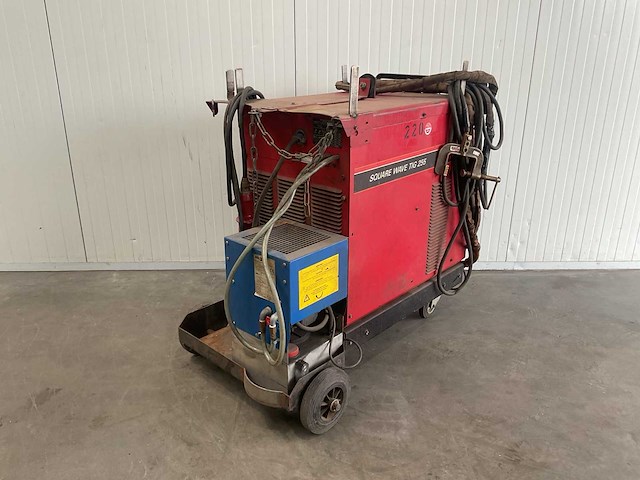 Lincoln electric square wave tig 255 lasapparaat - afbeelding 4 van  9