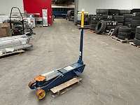 Lincoln garagekrik - afbeelding 1 van  7