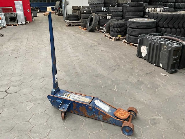 Lincoln garagekrik - afbeelding 2 van  6