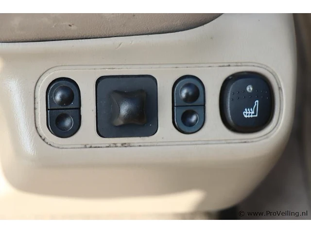 Lincoln navigator 4wd | 5.4l 32 valve v8 | apk tot januari 2026 | kenteken: gl-978-x - afbeelding 11 van  30