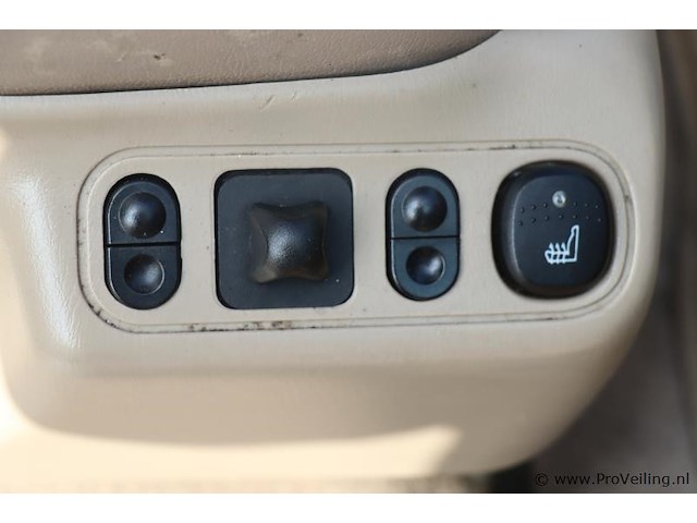 Lincoln navigator 4wd | 5.4l 32 valve v8 | apk tot januari 2026 | kenteken: gl-978-x - afbeelding 11 van  30