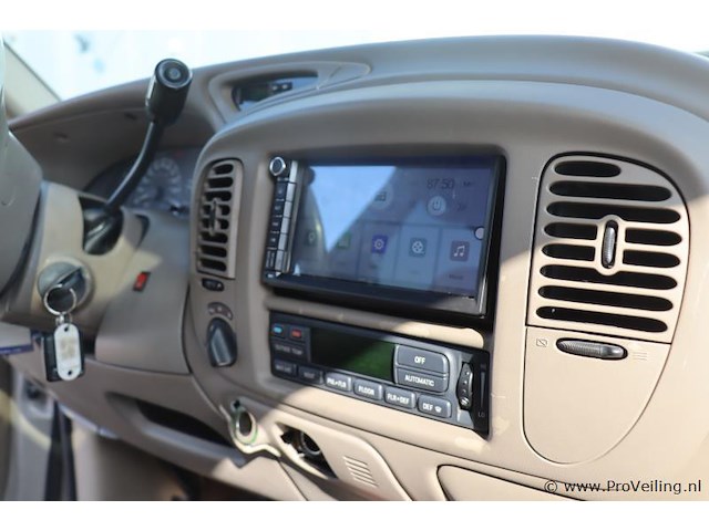 Lincoln navigator 4wd | 5.4l 32 valve v8 | apk tot januari 2026 | kenteken: gl-978-x - afbeelding 14 van  30