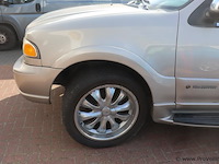 Lincoln navigator 4wd | 5.4l 32 valve v8 | apk tot januari 2026 | kenteken: gl-978-x - afbeelding 25 van  30