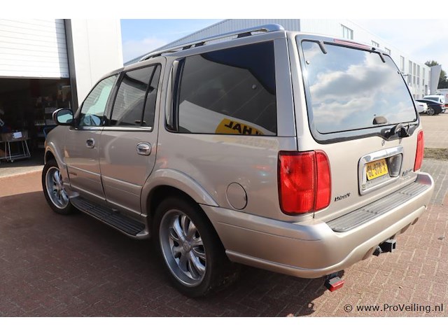 Lincoln navigator 4wd | 5.4l 32 valve v8 | apk tot januari 2026 | kenteken: gl-978-x - afbeelding 27 van  30