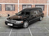 Lincoln superior coach begrafenisauto town car 242pk 2009, 43-hrn-4 youngtimer - afbeelding 34 van  43