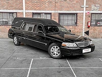 Lincoln superior coach begrafenisauto town car 242pk 2009, 43-hrn-4 youngtimer - afbeelding 43 van  43