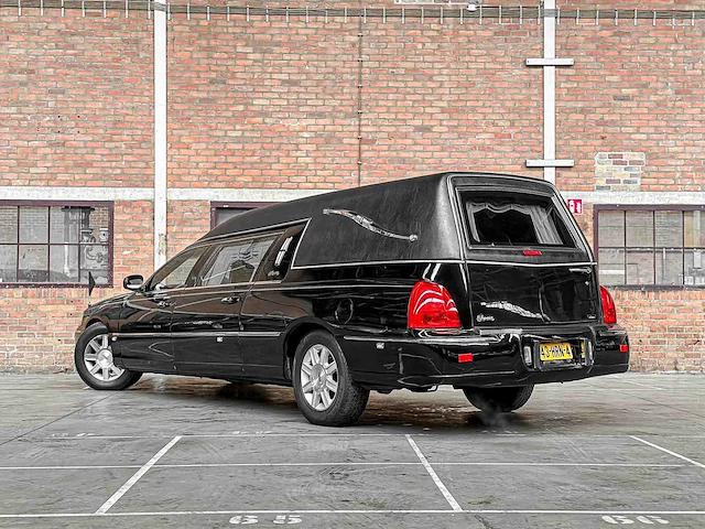 Lincoln superior coach begrafenisauto town car 242pk 2009, 43-hrn-4 youngtimer - afbeelding 9 van  43