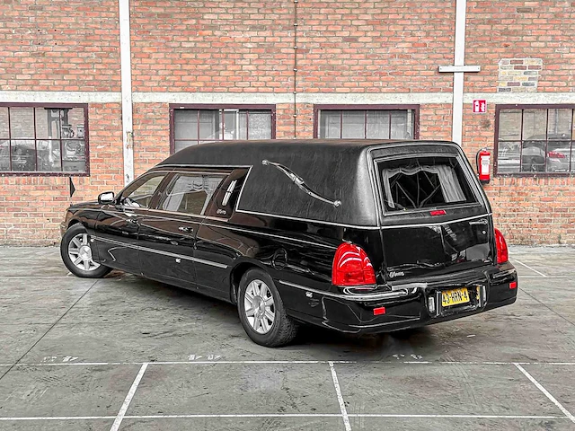 Lincoln superior coach begrafenisauto town car 242pk 2009, 43-hrn-4 youngtimer - afbeelding 10 van  43