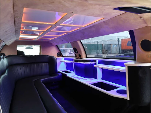 Lincoln town car limousine 4.6 signature automaat 1999 - afbeelding 11 van  42