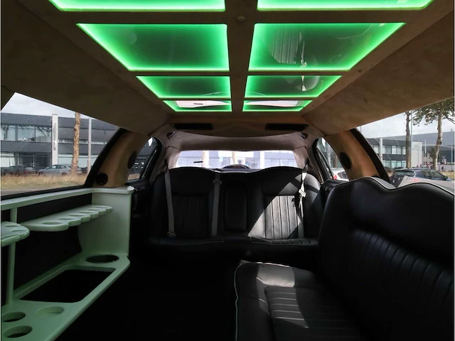 Lincoln town car limousine 4.6 signature automaat 1999 - afbeelding 15 van  42
