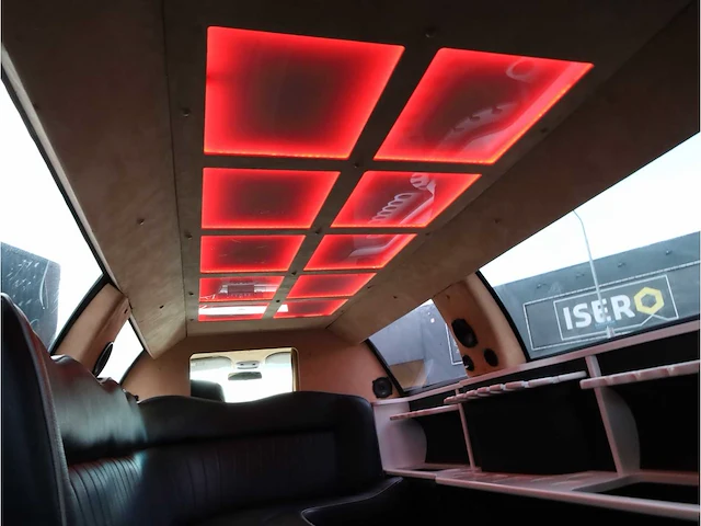 Lincoln town car limousine 4.6 signature automaat 1999 - afbeelding 17 van  42