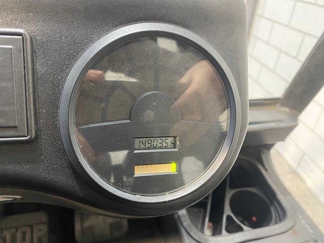 Linde - 2002 - e 30/600 - vorkheftruck - afbeelding 8 van  15