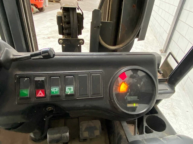 Linde - 2004 - e16c-02 - vorkheftruck - afbeelding 2 van  14