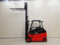 Linde - 2004 - e30 /600-02 - vorkheftruck - afbeelding 26 van  30