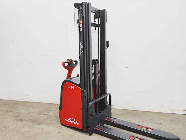 Linde - 2004 - l14 - stapelaar - afbeelding 10 van  11