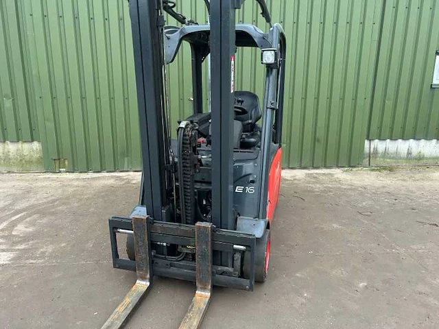 Linde - 2007 - e16l-01 - vorkheftruck - afbeelding 5 van  15