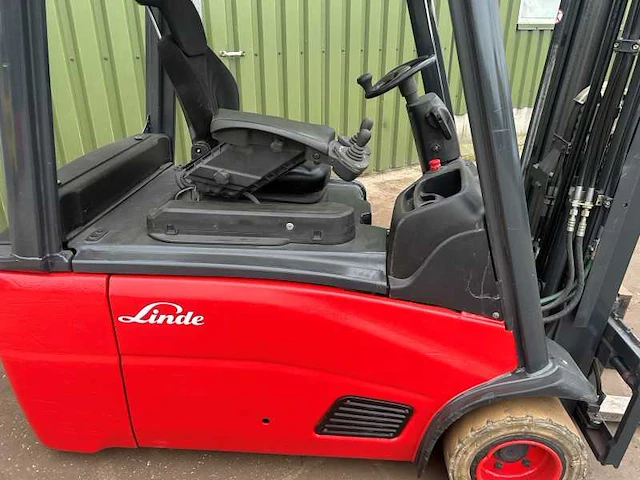 Linde - 2008 - e18l-01 - vorkheftruck - afbeelding 12 van  16