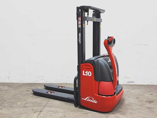 Linde - 2008 - l10 - stapelaar - afbeelding 1 van  8