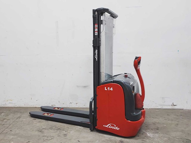 Linde - 2012 - l14 - stapelaar - afbeelding 1 van  8