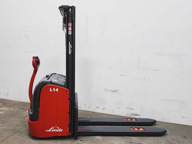 Linde - 2012 - l14 - stapelaar - afbeelding 4 van  8