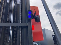 Linde - 2012 - v12 man up - reach truck - afbeelding 12 van  12