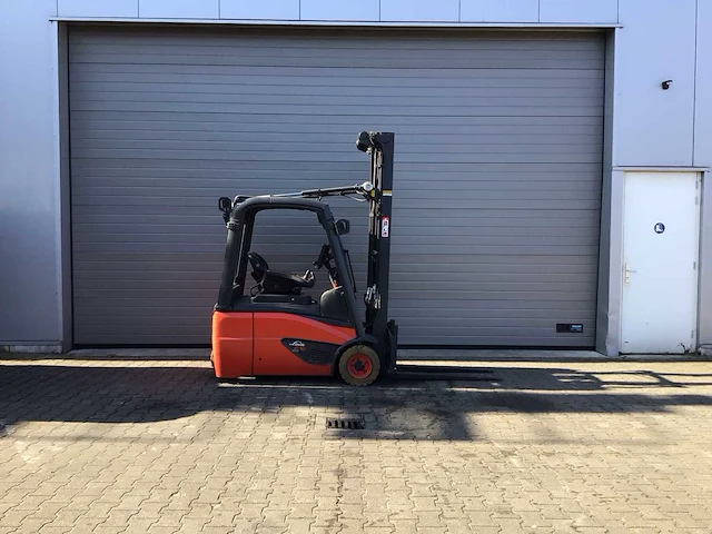 Linde - 2014 - e16-02 - vorkheftruck - afbeelding 8 van  14