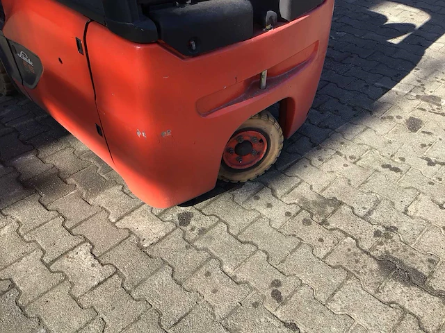 Linde - 2014 - e16-02 - vorkheftruck - afbeelding 12 van  14