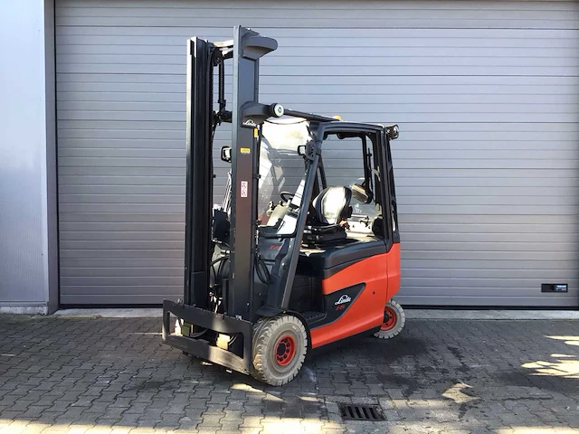 Linde - 2015 - e25hl-01/600 - vorkheftruck - afbeelding 1 van  14