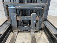 Linde - 2015 - r16 - reach truck - afbeelding 3 van  14