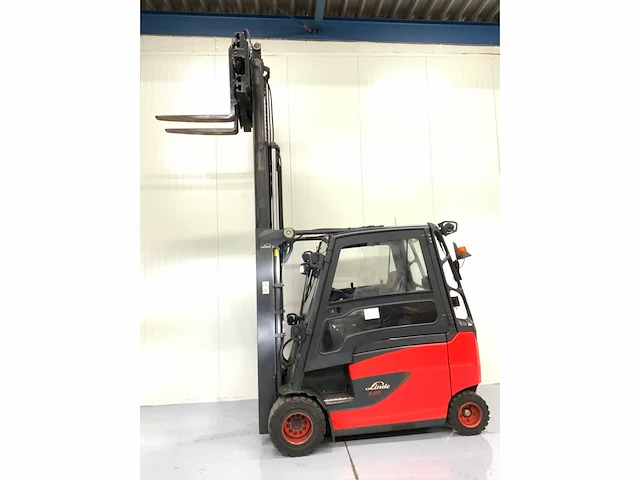 Linde - 2016 - e35hl-01 - vorkheftruck - afbeelding 2 van  22