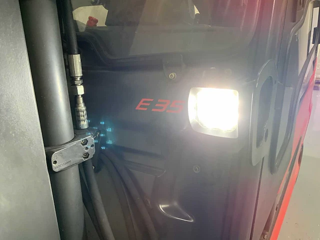 Linde - 2016 - e35hl-01 - vorkheftruck - afbeelding 10 van  22
