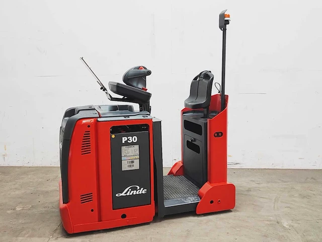 Linde - 2017 - p30c - industriële trekker - afbeelding 8 van  9
