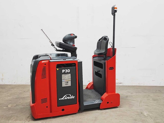 Linde - 2017 - p30c - industriële trekker - afbeelding 9 van  10