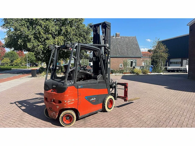 Linde - 2019 - e30h - vorkheftruck - afbeelding 3 van  8