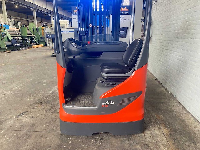 Linde - 2019 - r16 - reach truck - afbeelding 3 van  16