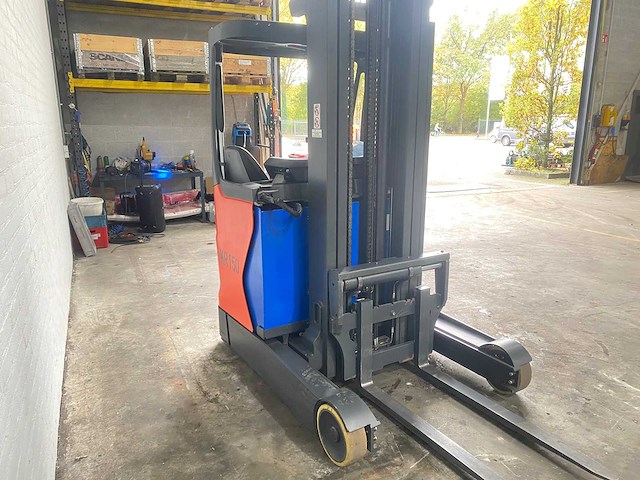 Linde - 2019 - r16 - reach truck - afbeelding 4 van  16