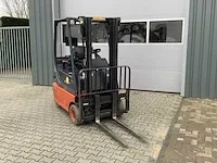 Linde - e16-02 - vorkheftruck - 2003 - afbeelding 3 van  12
