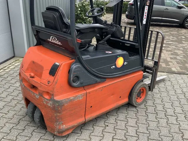 Linde - e16-02 - vorkheftruck - 2003 - afbeelding 8 van  12