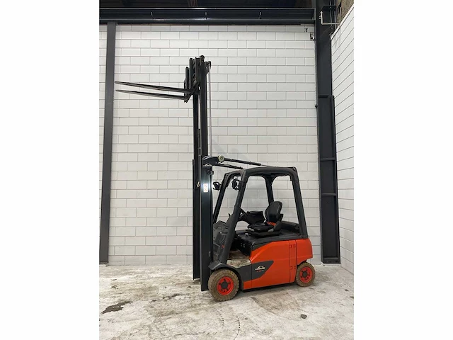 Linde - e16p-01 - forklift trucks - 2019 - afbeelding 11 van  15