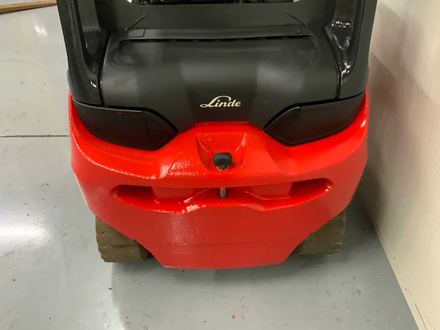 Linde - e30 - 2017 - vorkheftruck - afbeelding 15 van  20