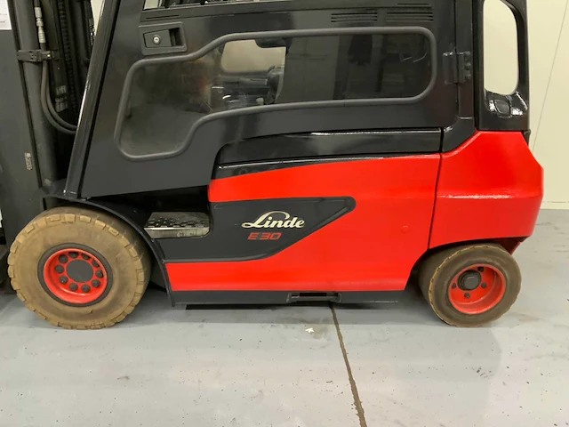 Linde - e30 - 2017 - vorkheftruck - afbeelding 23 van  23