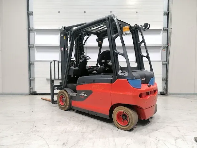 Linde - e30l-01 - vorkheftruck - afbeelding 4 van  10