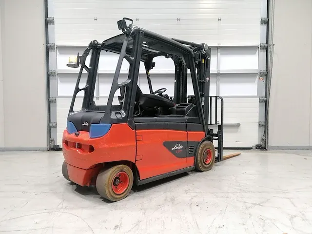 Linde - e30l-01 - vorkheftruck - afbeelding 5 van  10